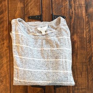 Market & Spruce Gray Striped Long Sleeve Top